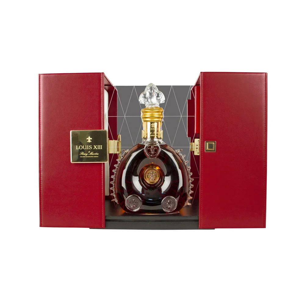 Konjak Remy Martin Louis XIII poklon kutija 0,7 L