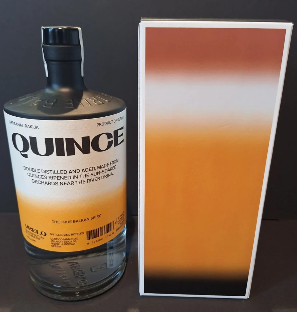 [DX3045] Voćna rakija Rakija Kutina (Quince) Vrelo poklon kutija 0,7 L